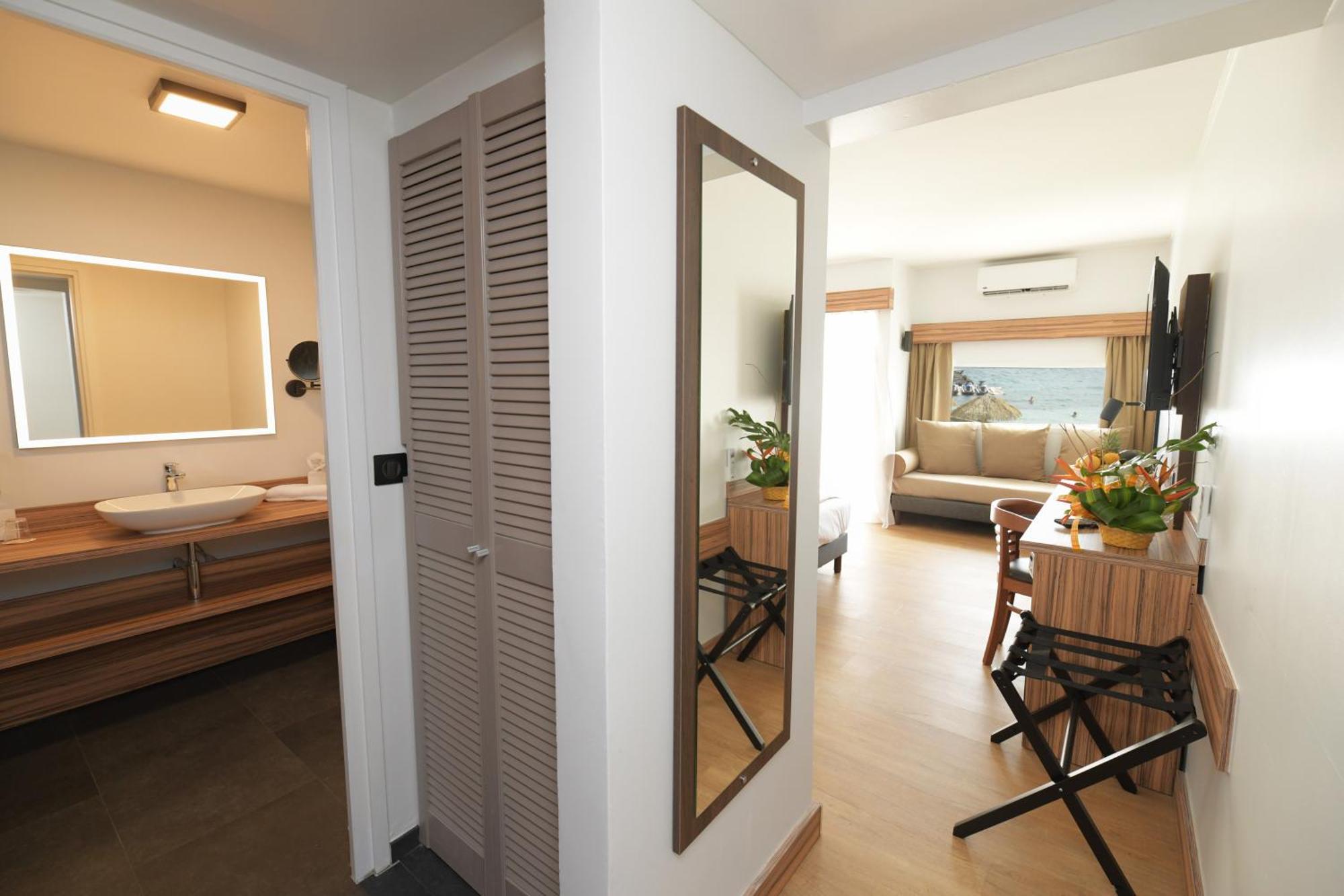 Carayou Hôtel&SPA Les Trois-Ilets Eksteriør billede